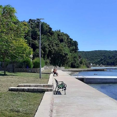 Apartments By The Sea Kampor, Rab - 4986 외부 사진