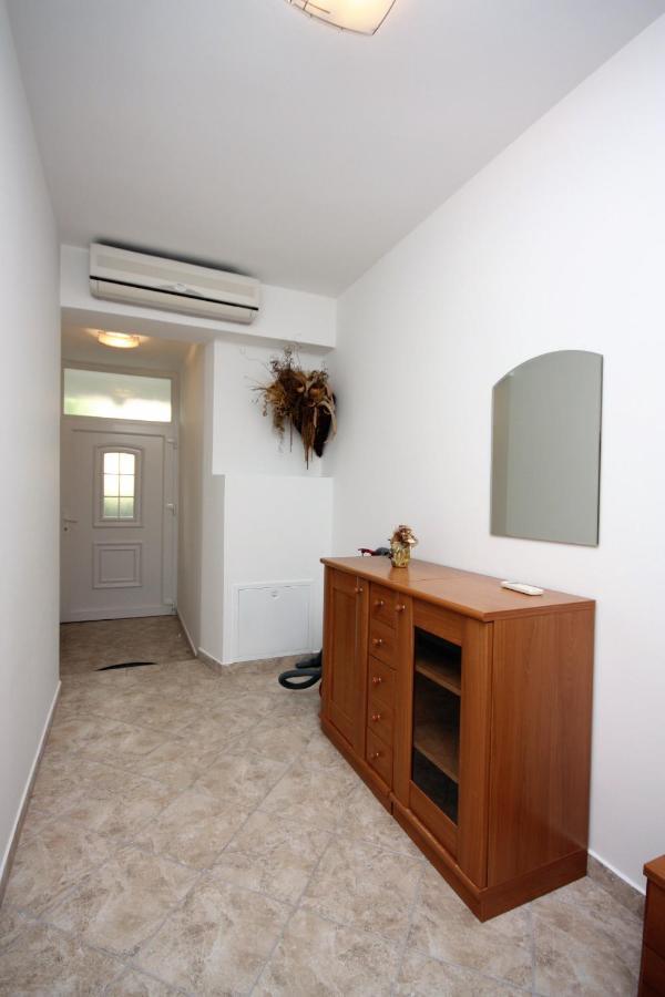 Apartments By The Sea Kampor, Rab - 4986 외부 사진