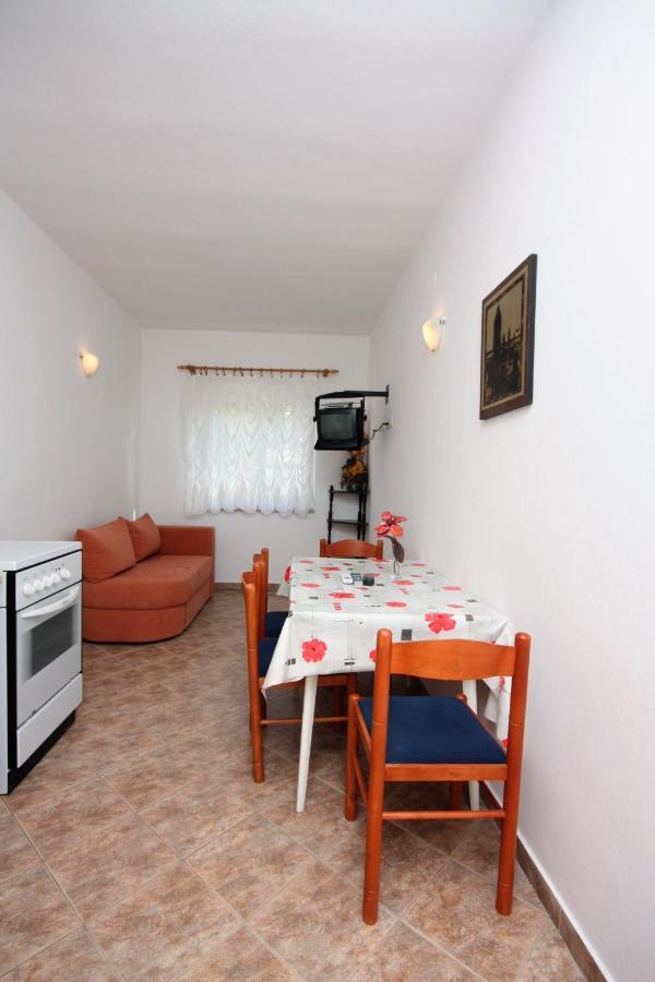 Apartments By The Sea Kampor, Rab - 4986 외부 사진